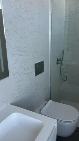 $19,500 | 2000 South Ocean Drive, Unit 5A, Hallandale Beach, FL 33009