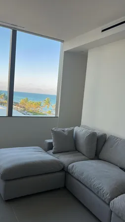 $19,500 | 2000 South Ocean Drive, Unit 5A, Hallandale Beach, FL 33009