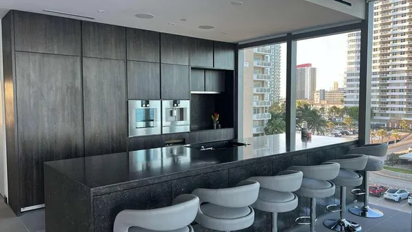 $19,500 | 2000 South Ocean Drive, Unit 5A, Hallandale Beach, FL 33009