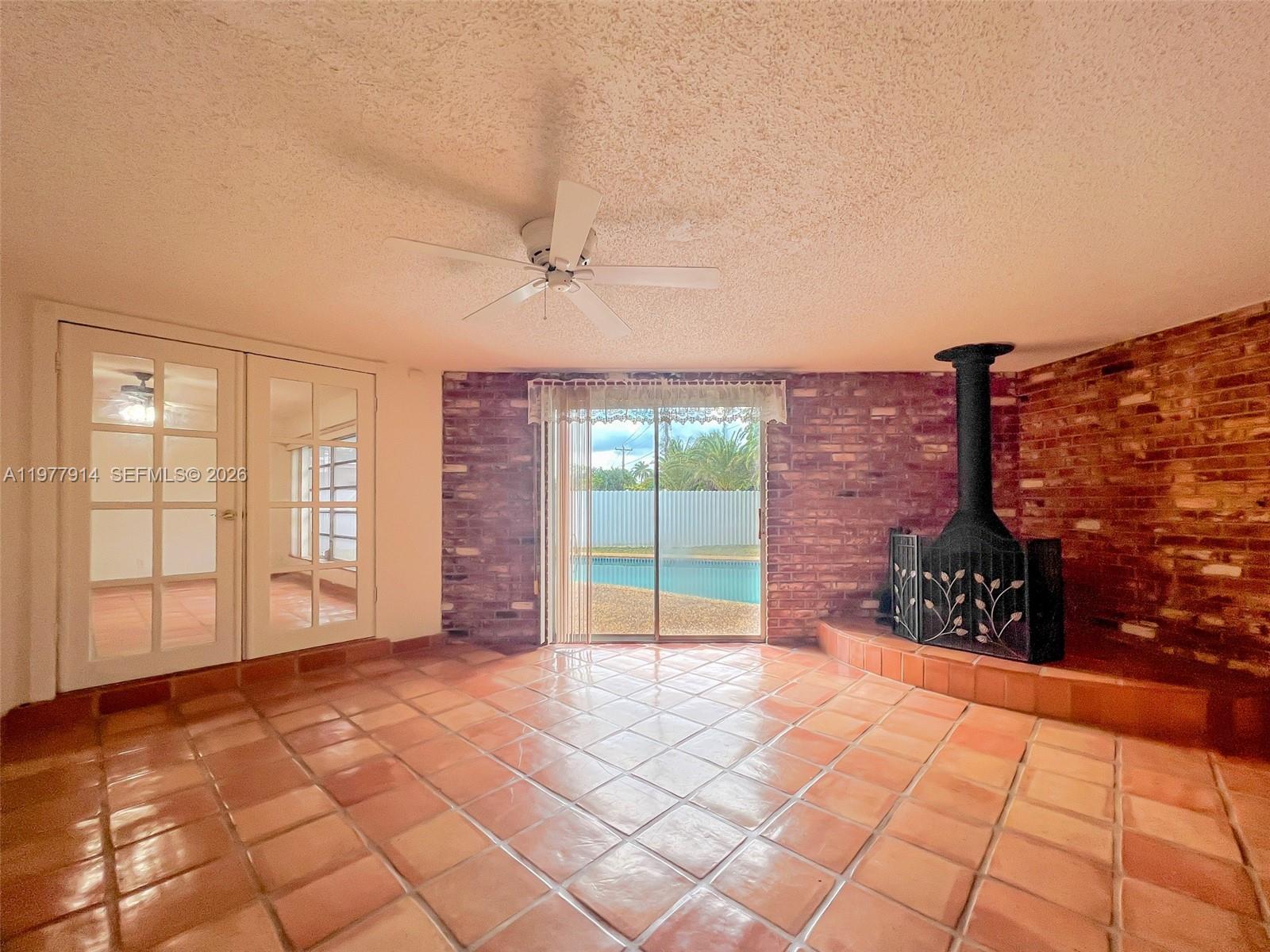 192 Southwest 62nd Terrace Plantation, FL 33317 - Photo 24 of 49