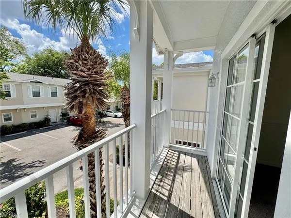 $2,300 | 3255 Tamara Drive, Unit 4, Naples, FL 34109