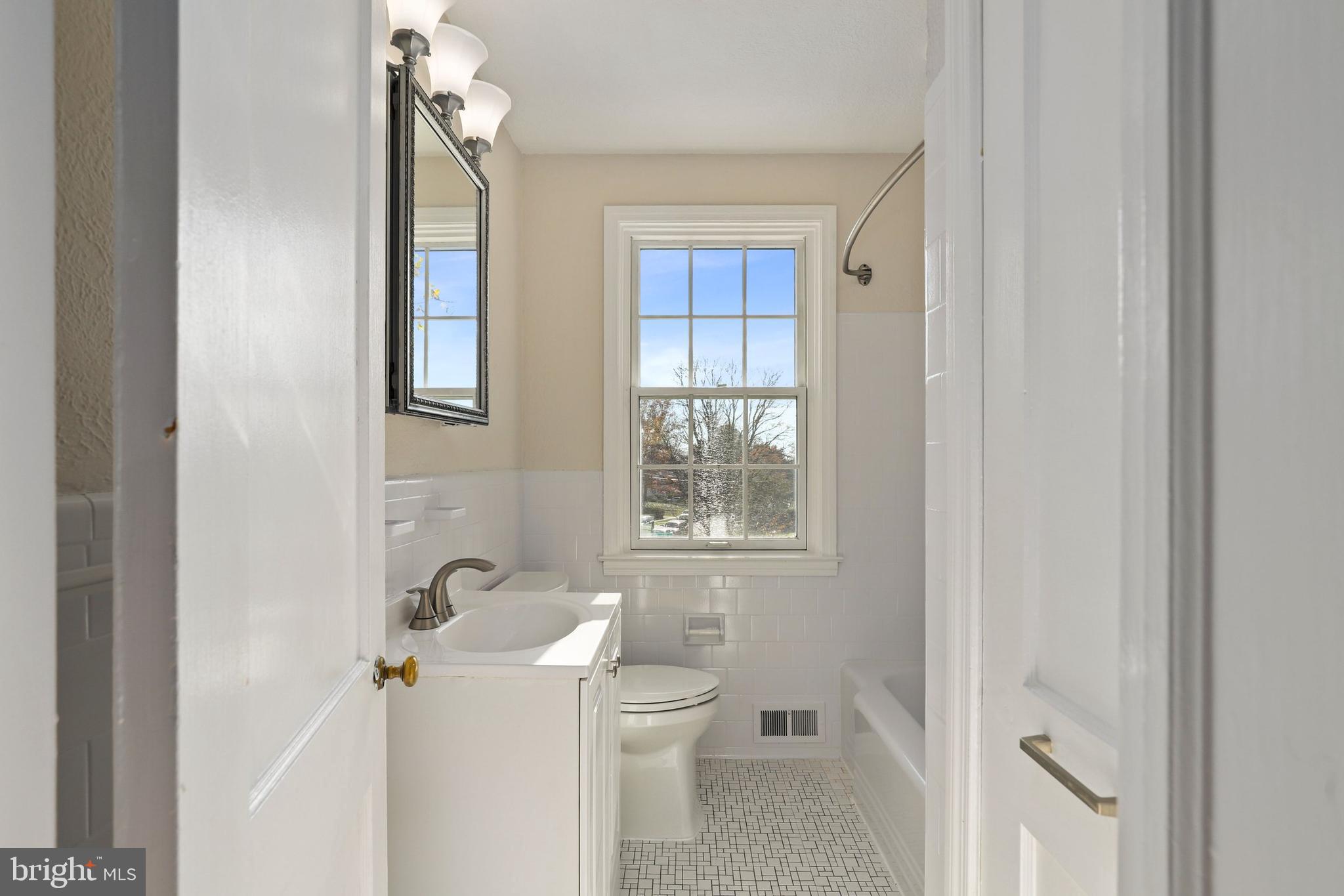 140 Overbrook Road Baltimore, MD 21212 - Photo 20 of 37