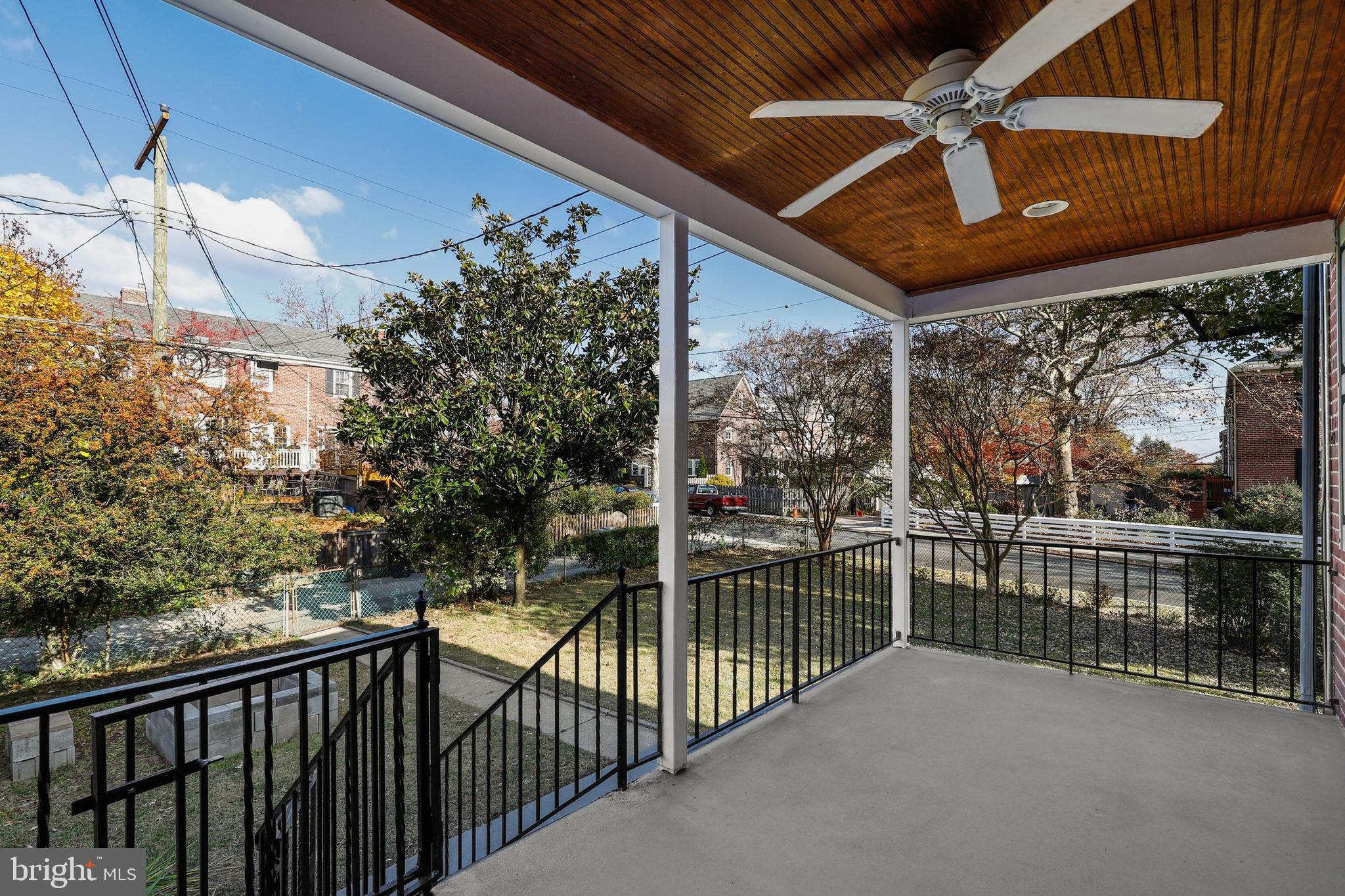 140 Overbrook Road Baltimore, MD 21212 - Photo 4 of 37