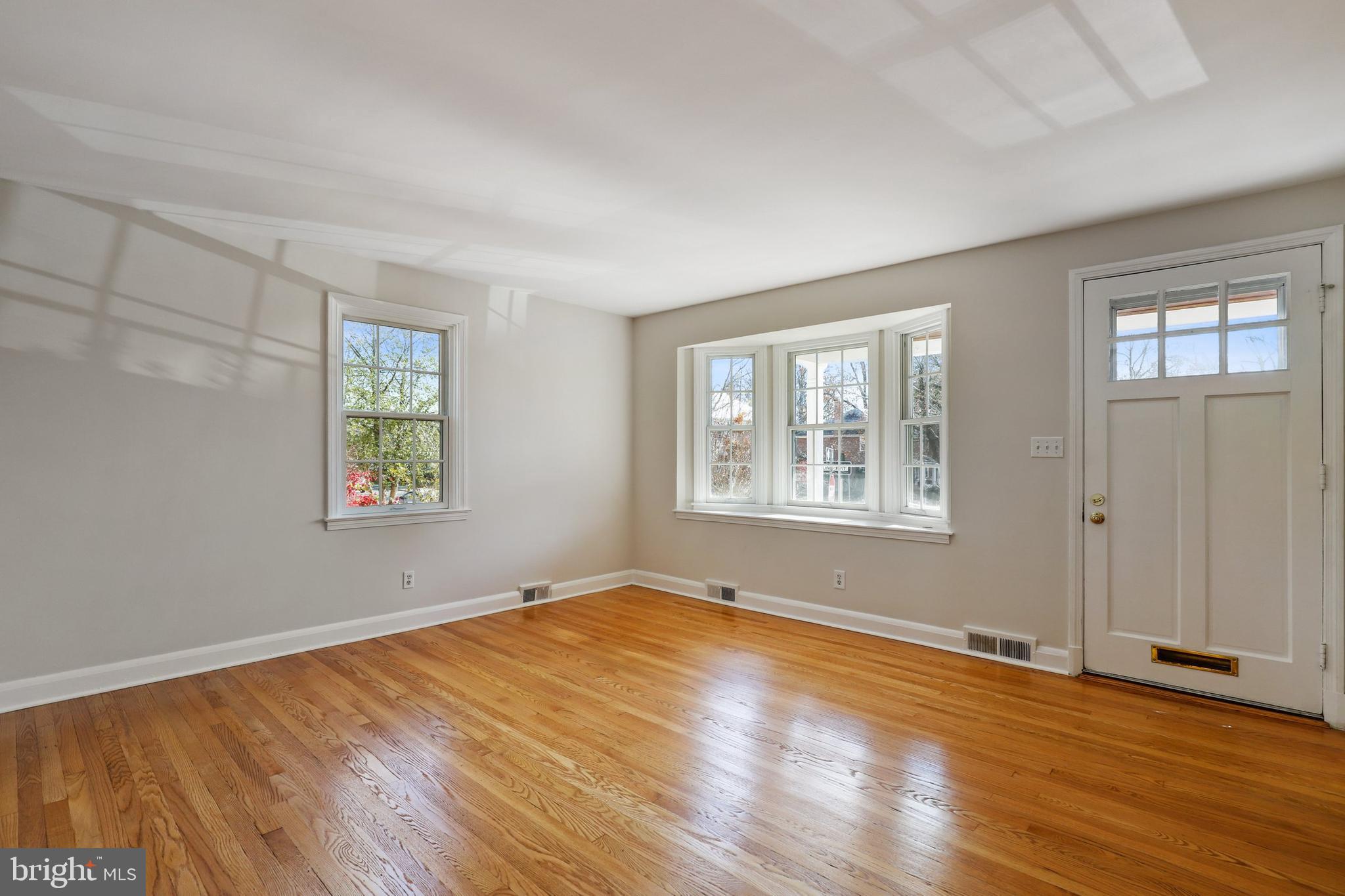 140 Overbrook Road Baltimore, MD 21212 - Photo 9 of 37