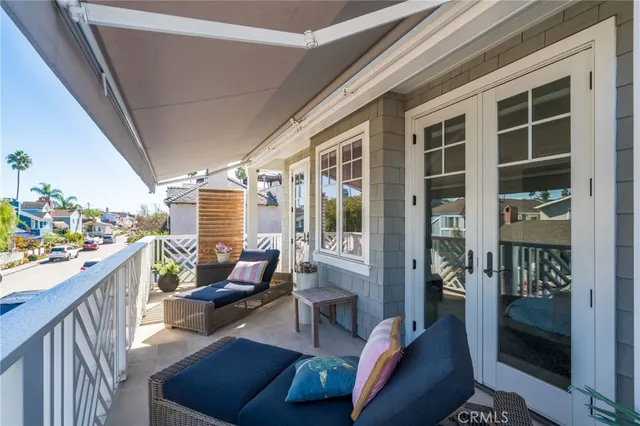 $20,000 | 217 Coral Avenue, Newport Beach, CA 92662
