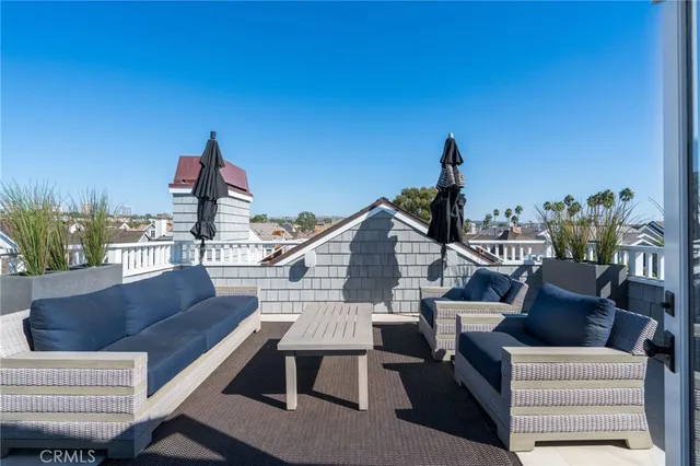 $20,000 | 217 Coral Avenue, Newport Beach, CA 92662