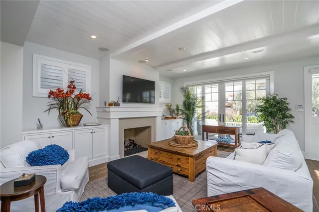 $20,000 | 217 Coral Avenue, Newport Beach, CA 92662