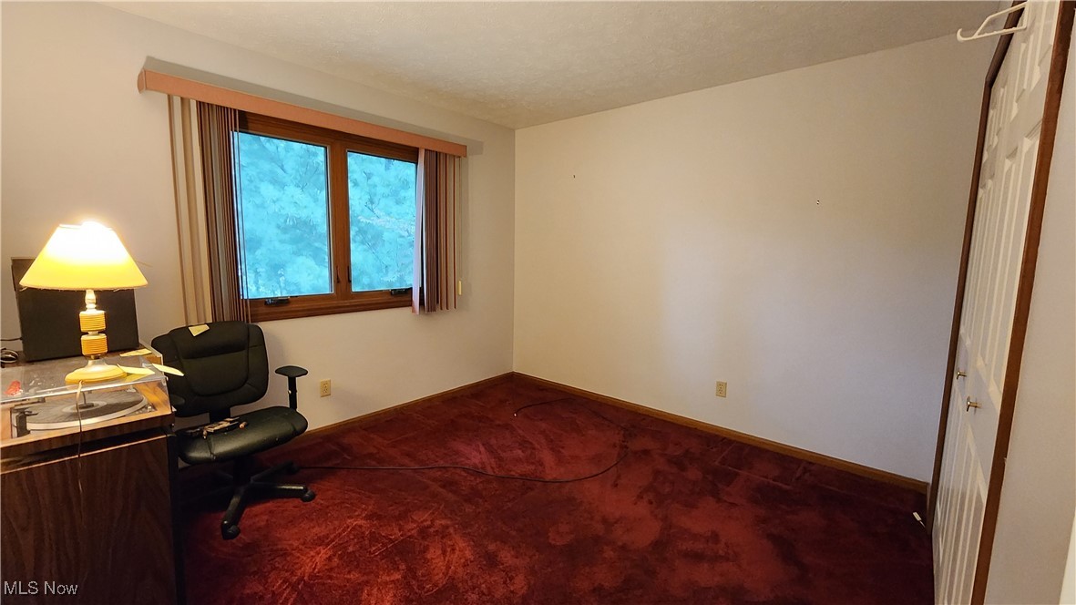 15446 Roxboro Drive Cleveland, OH 44130 - Photo 15 of 20 Bedroom 2