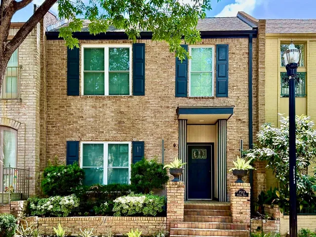 $650,000 | 7517 Olympia Drive, Houston, TX 77063