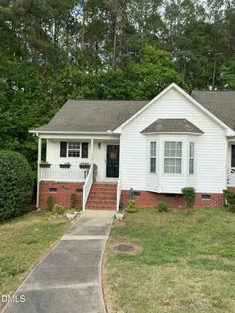 $800 | 2016 East Cotton Gin Drive, Clayton, NC 27527