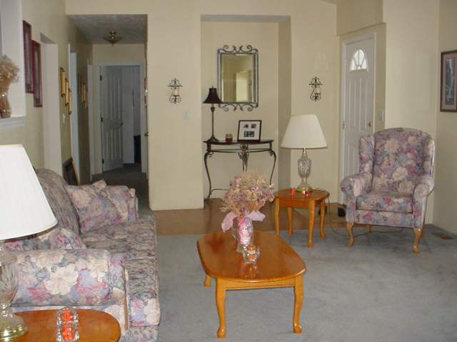29211 North Perry Road Deer Park, WA 99006 - Photo 3 of 7 Gallery Image 3