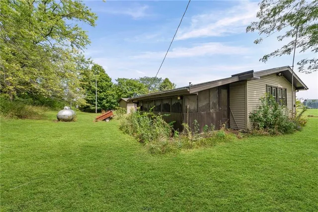 $995,000 | 13216 Vines Road, Kearney, MO 64060