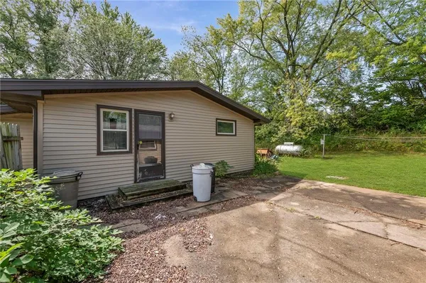 $799,000 | 13216 Vines Road, Kearney, MO 64060