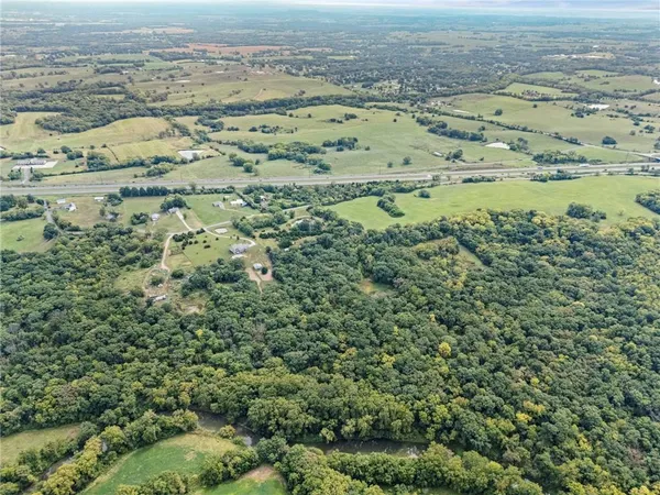 $799,000 | 13216 Vines Road, Kearney, MO 64060