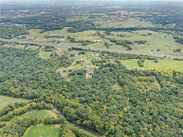 $995,000 | 13216 Vines Road, Kearney, MO 64060