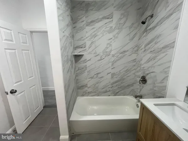 a bathroom with a bathtub