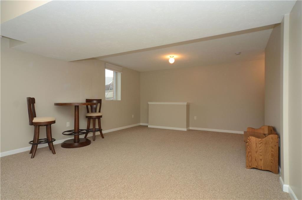 112 Walnut Drive McKees Rocks, PA 15136 - Photo 11 of 25 Gallery Image 11