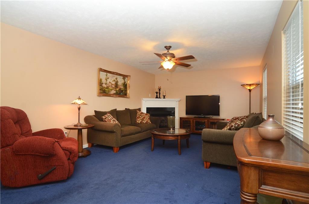112 Walnut Drive McKees Rocks, PA 15136 - Photo 8 of 25 Gallery Image 8