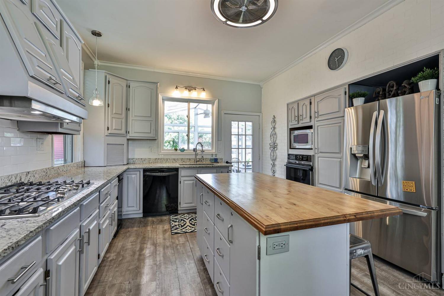 6326 Ridge Avenue Cincinnati, OH 45213 - Photo 19 of 66 Gallery Image 19
