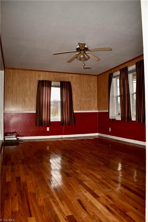 8597 Glade Valley Road Ennice, NC 28623 - Photo 13 of 23 Gallery Image 13