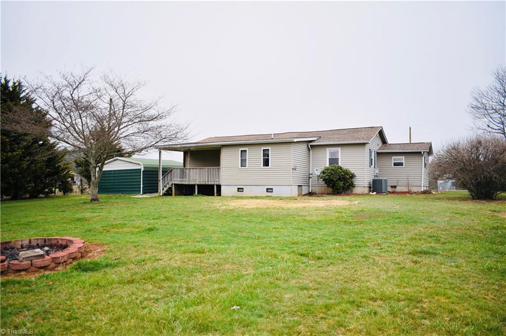 8597 Glade Valley Road Ennice, NC 28623 - Photo 20 of 23 Gallery Image 20