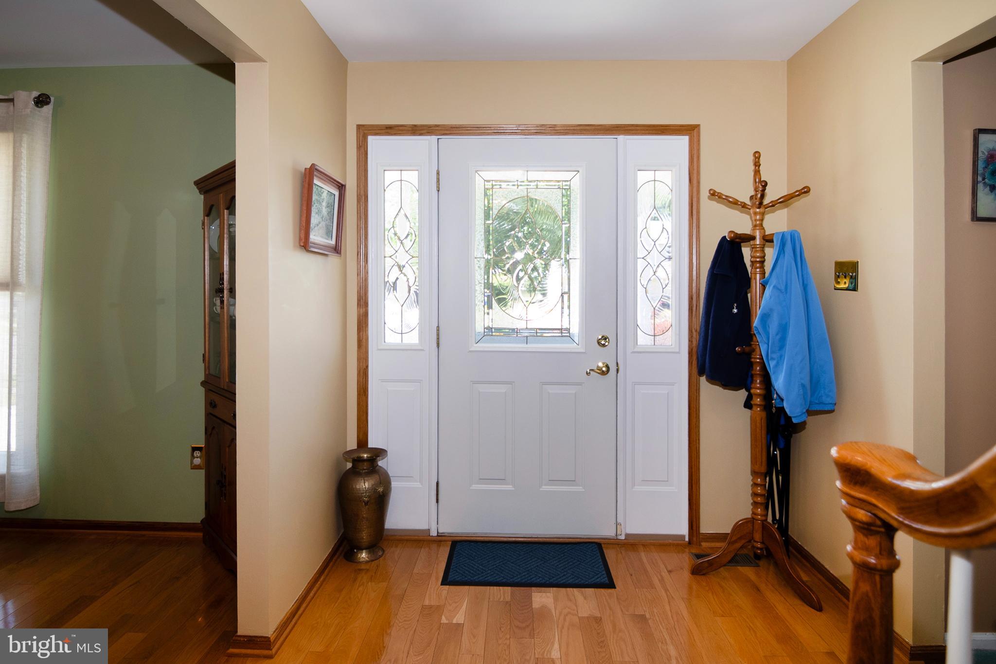 87 Freedom Road Sewell, NJ 08080 - Photo 6 of 64 Entry Way