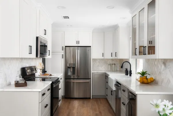 $329,999 | 503 San Jacinto Street, Lockhart, TX 78644