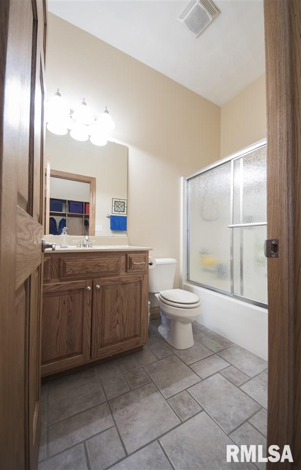 401 West Bittersweet Road Washington, IL 61571 - Photo 30 of 36 Gallery Image 30