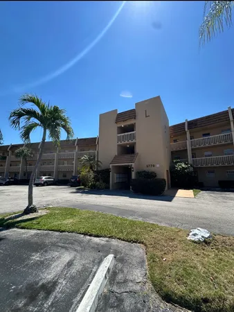 $90,000 | 6770 Royal Palm Boulevard, Unit 207L, Margate, FL 33063