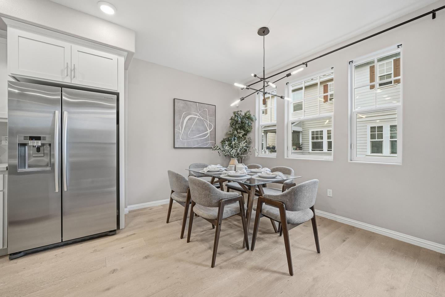 346 Circuit Way Mountain View, CA 94043 - Photo 14 of 65 a view of a dining room with furniture