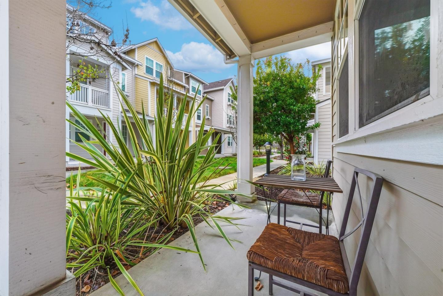 346 Circuit Way Mountain View, CA 94043 - Photo 36 of 65 a view of a chairs and table in a patio