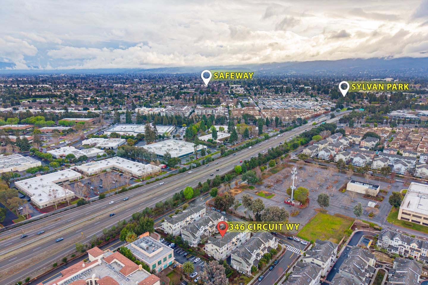 346 Circuit Way Mountain View, CA 94043 - Photo 61 of 65 a view of a city