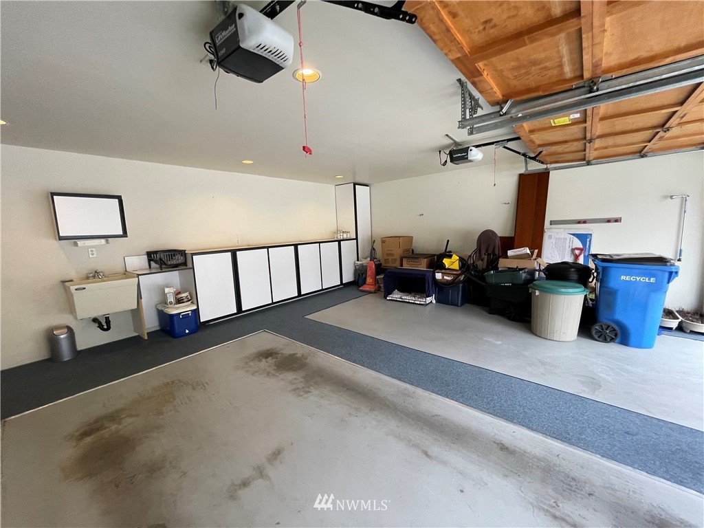 3300 Northeast 164th Street, Unit H2 Ridgefield, WA 98642 - Photo 21 of 24 a living room with lots of furniture