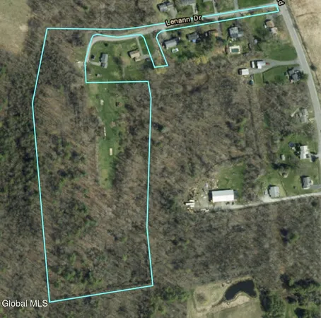 $299,000 | 13 Lenann Drive, Guilderland, NY 12009