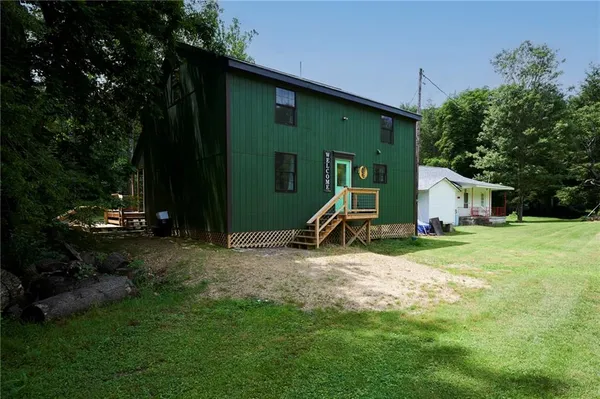 $349,900 | 214 Youngs Lane, Franklin, PA 16323