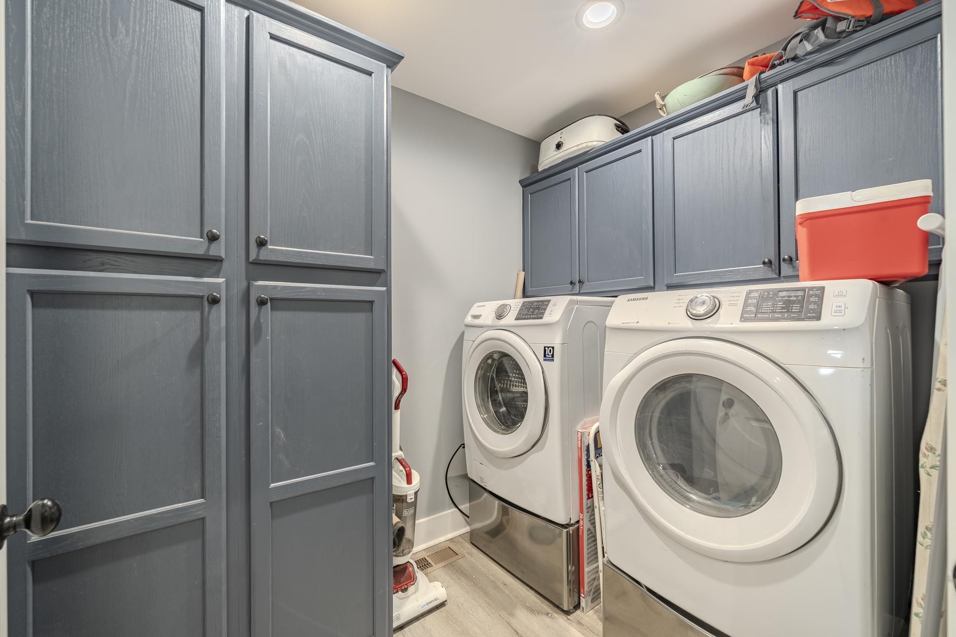 315 Timber Ridge Drive Counce, TN 38326 - Photo 23 of 40 a utility room with dryer and washer