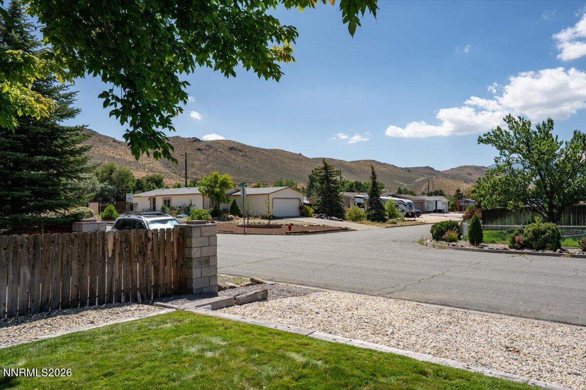 17235 Waxwing Street Reno, NV 89508 - Photo 6 of 49 08-17235 Waxwing St Reno NV 89508 (8 of