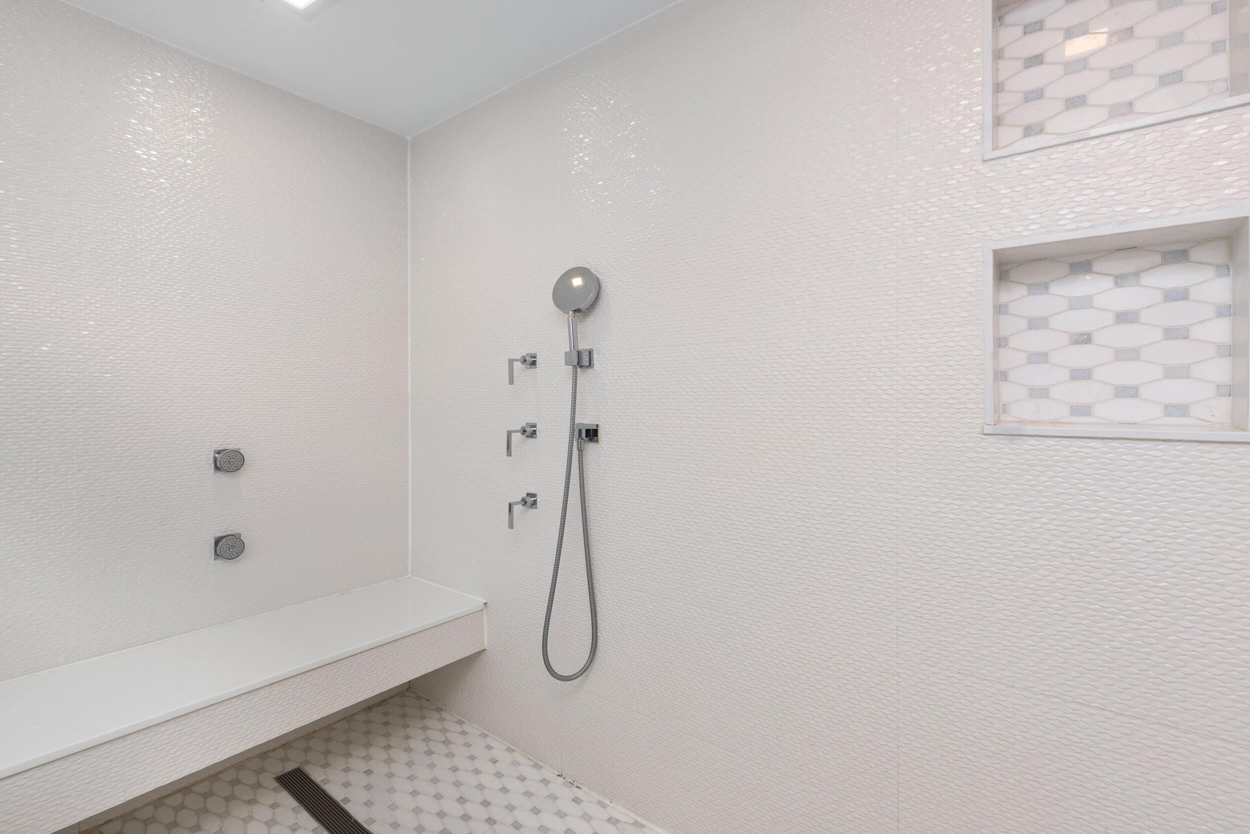 1500 South Ocean Boulevard, Unit 1505 Boca Raton, FL 33432 - Photo 20 of 48 Bath