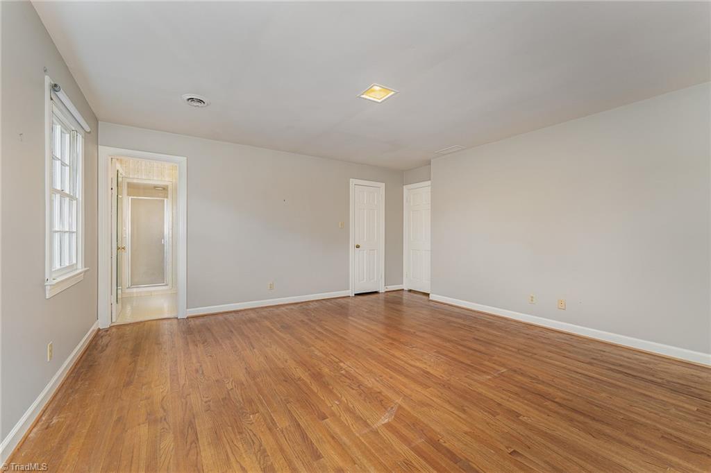 1606 Beechtree Road Greensboro, NC 27408 - Photo 26 of 40