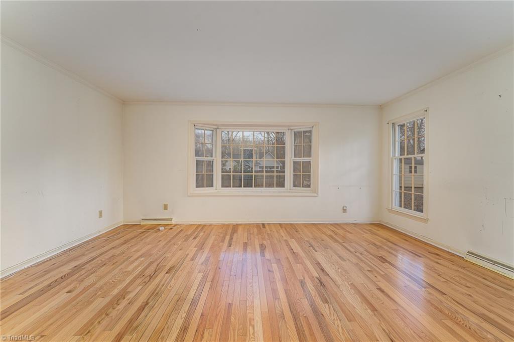 1606 Beechtree Road Greensboro, NC 27408 - Photo 6 of 40