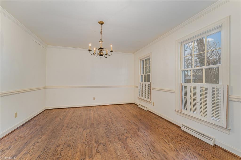 1606 Beechtree Road Greensboro, NC 27408 - Photo 9 of 40