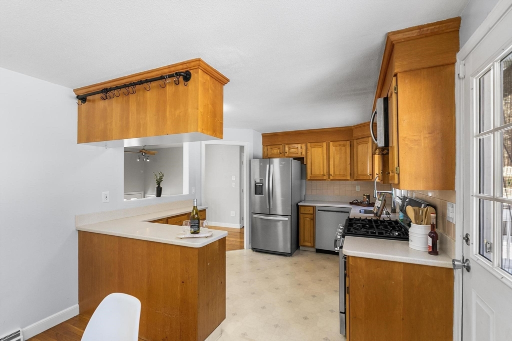 13 Potter Road Framingham, MA 01701 - Photo 17 of 42