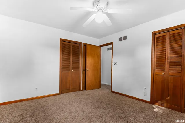 $220,000 | 1072 Joni Drive, Knoxville, IL 61448