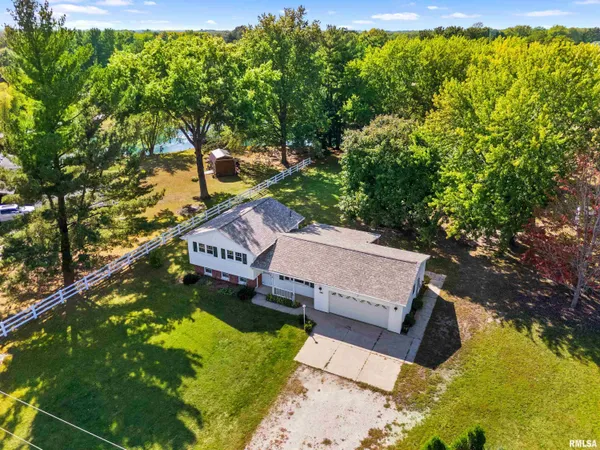 $200,000 | 1072 Joni Drive, Knoxville, IL 61448