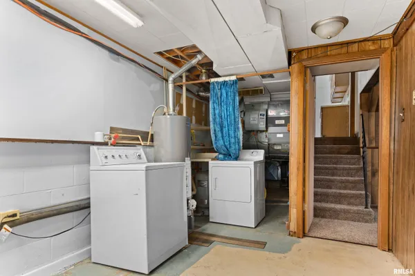 $200,000 | 1072 Joni Drive, Knoxville, IL 61448