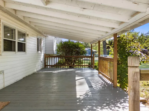 $200,000 | 1072 Joni Drive, Knoxville, IL 61448