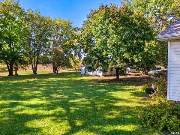 $200,000 | 1072 Joni Drive, Knoxville, IL 61448