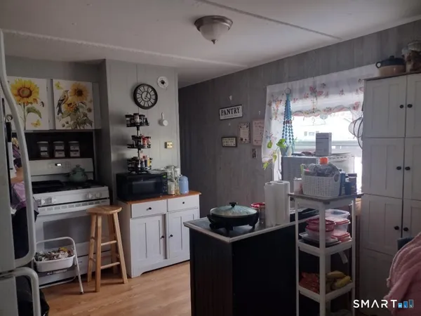 $48,900 | 80 Sheldon Road, Griswold, CT 06351