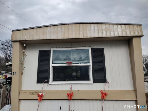 $48,900 | 80 Sheldon Road, Griswold, CT 06351