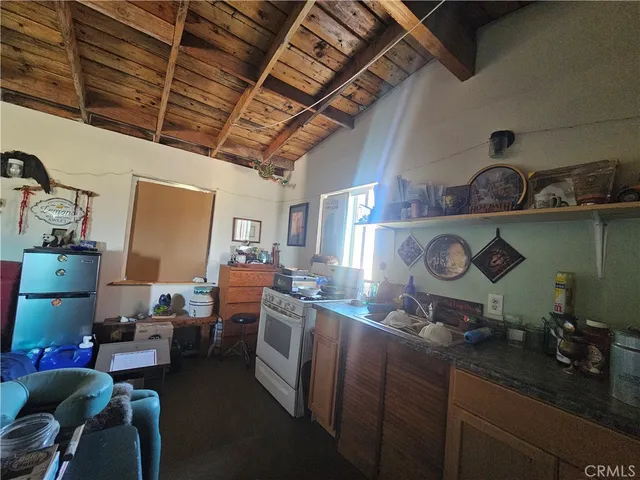 $175,000 | 36369 Tate Lane, Lucerne Valley, CA 92356
